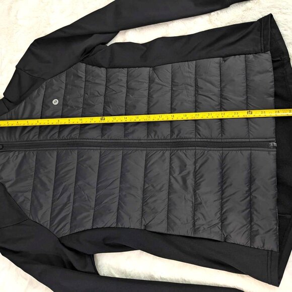 BALEAF Women's Lightweight Jacket Running Insulated Water-Resistant Fall Jacket - Picture 13 of 16